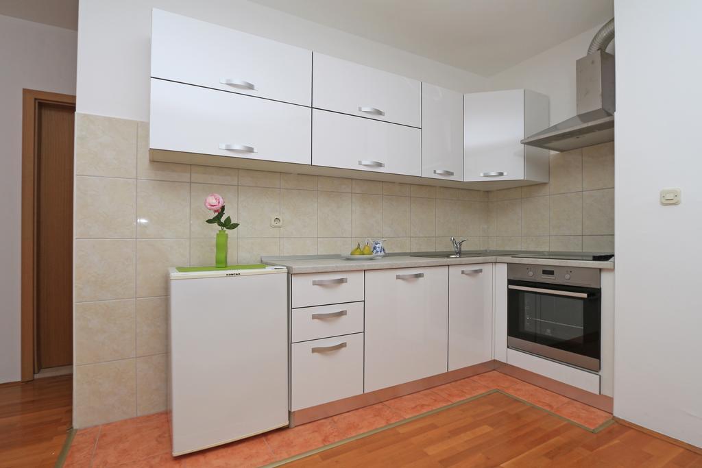 Central Beach Apartment マカルスカ エクステリア 写真